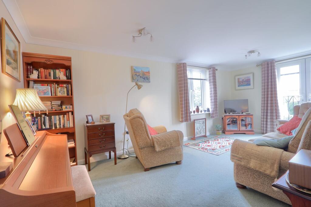 Apartment in Stockton-on-Tees, Norton - View 3