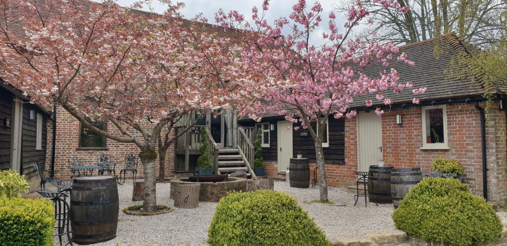 Rural Retreat Venue in the heart of the East Sussex Countryside. photo 5