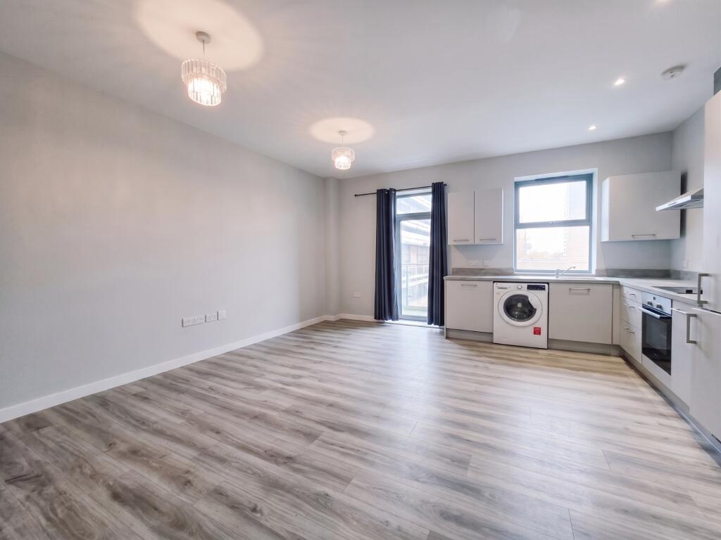 Main image of property: Chichester Road, Southend-On-Sea, SS1