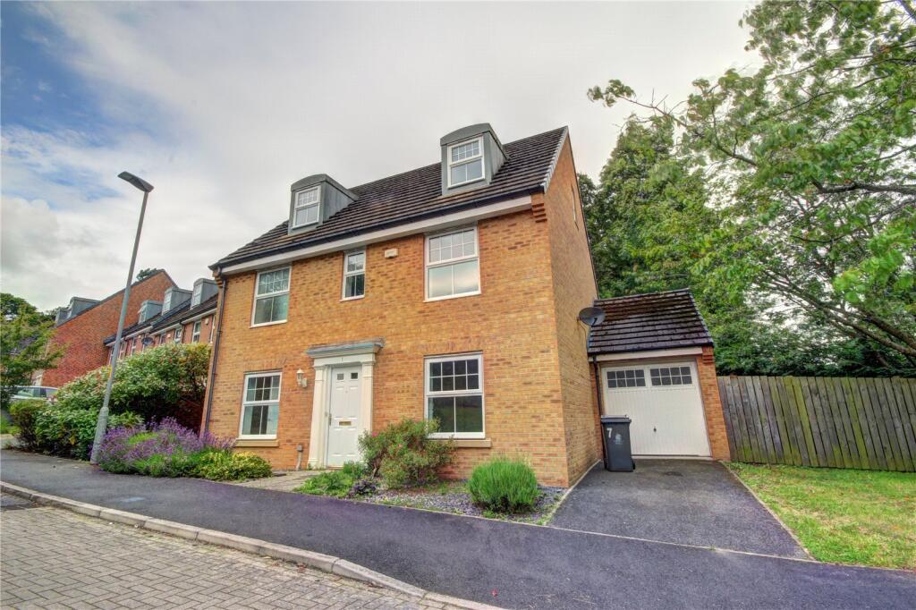 Main image of property: Hackwood Glade, Hexham, NE46