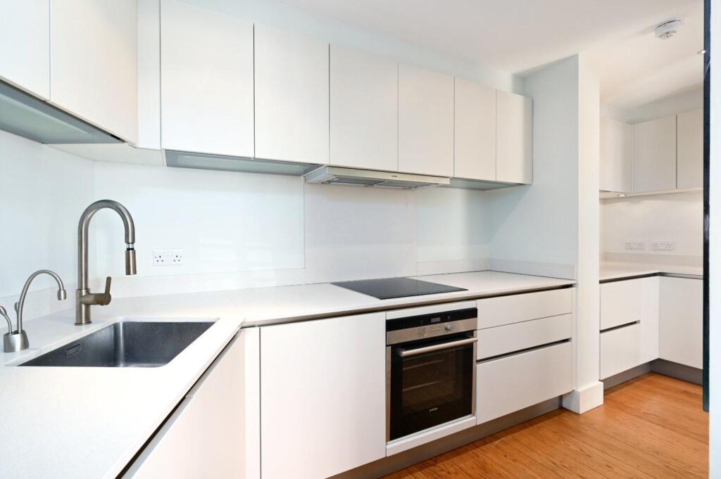Apartment in Brighton - More