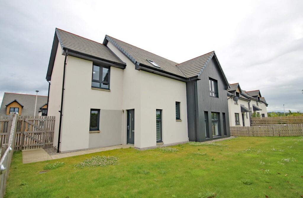 Main image of property: 7 Seafield Circle, Buckie, AB56 5AD