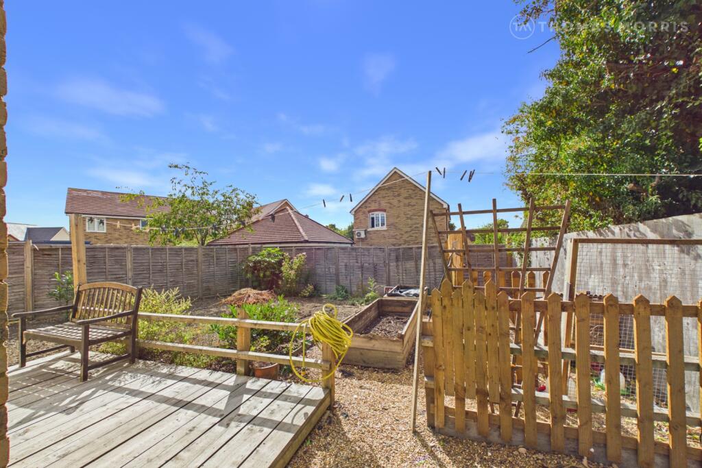 Haynes Close, Sawtry, Huntingdon, Cambridgeshire, PE28 photo 4