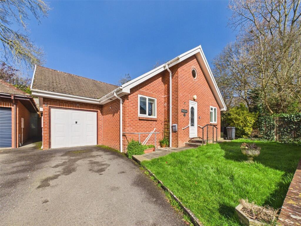 Main image of property: Huntfield Gardens, Stratton, Bude