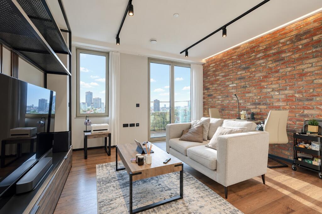 Stage Apartments, 22 Hewett Street, EC2A photo 4
