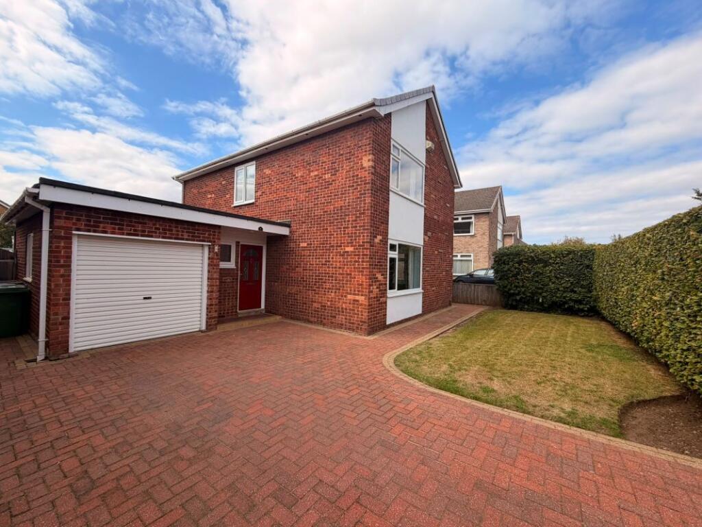 4-bed detached on 4 Lapwing Lane, Norton, Cleveland, TS20 1LX, £320,000