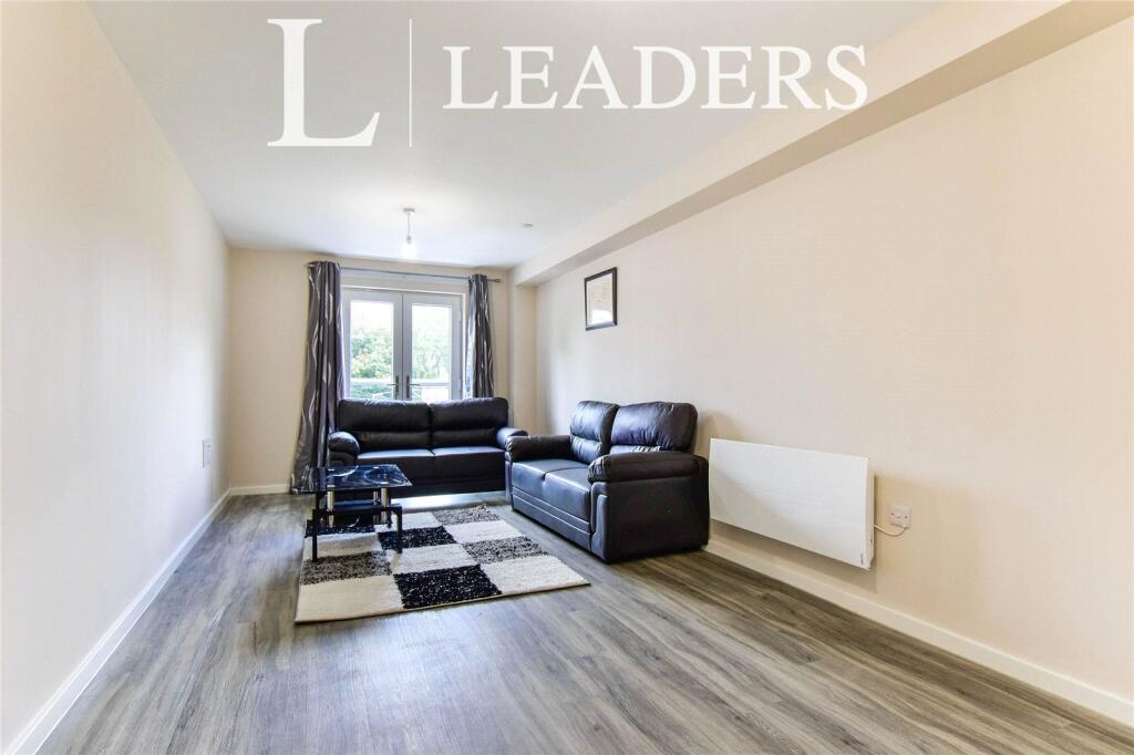 Apartment in Trafford, Greater Manchester - View 4