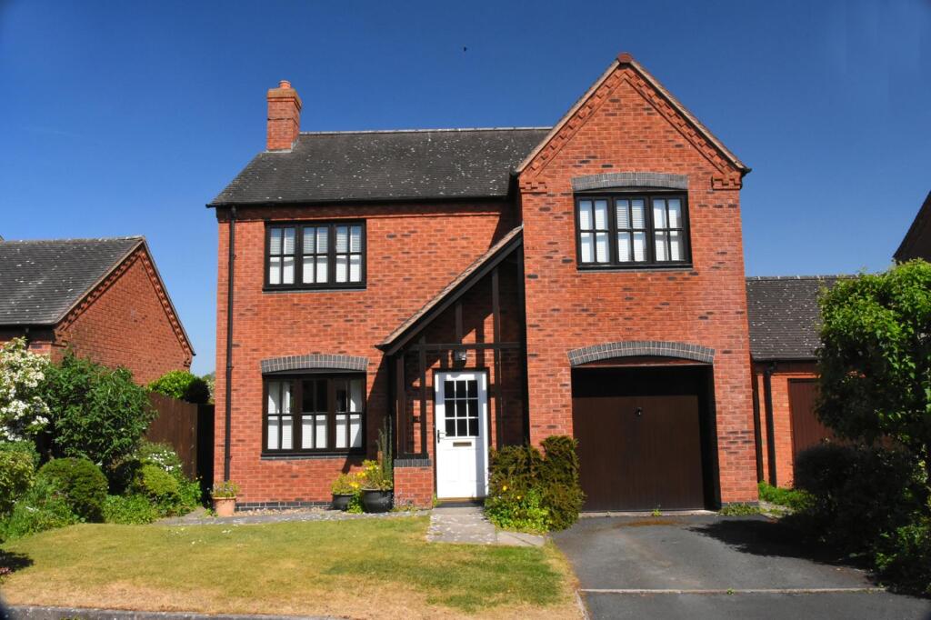4-bed detached on 4 Donnett Close, Whittington, Oswestry, £350,000