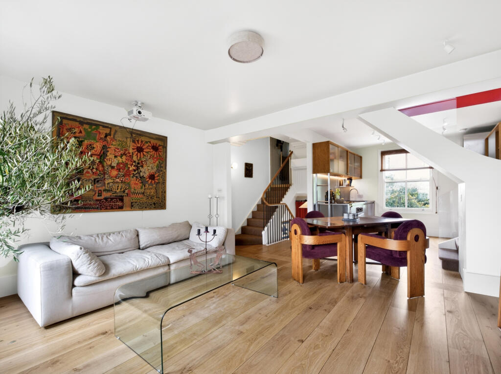 Main image of property: Mildmay Grove North, London, N1