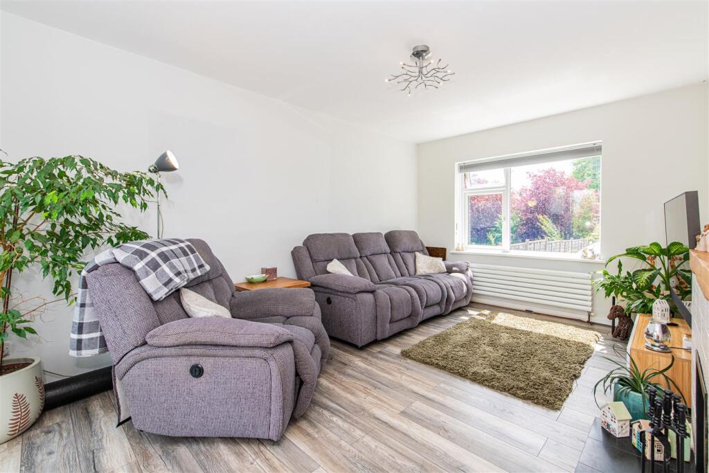 House in Little Harrowden, Orlingbury - More