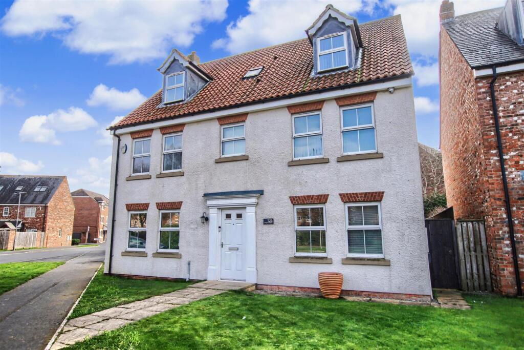 Main image of property: Lullingstone Crescent, Ingleby Barwick