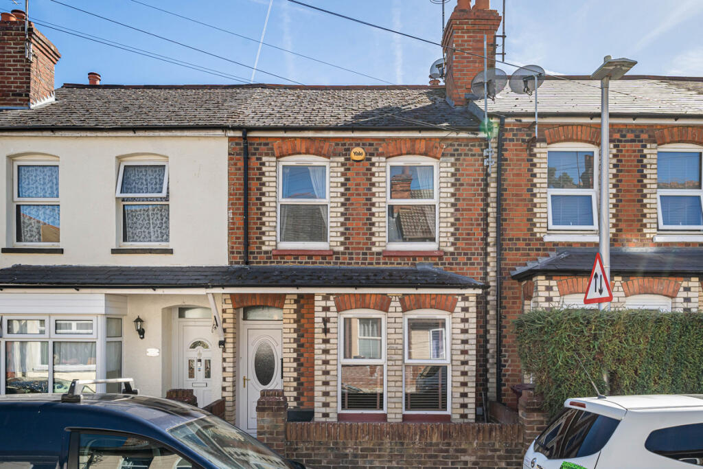 3-bed terraced on Wilson Road, Reading, RG30, £315,000