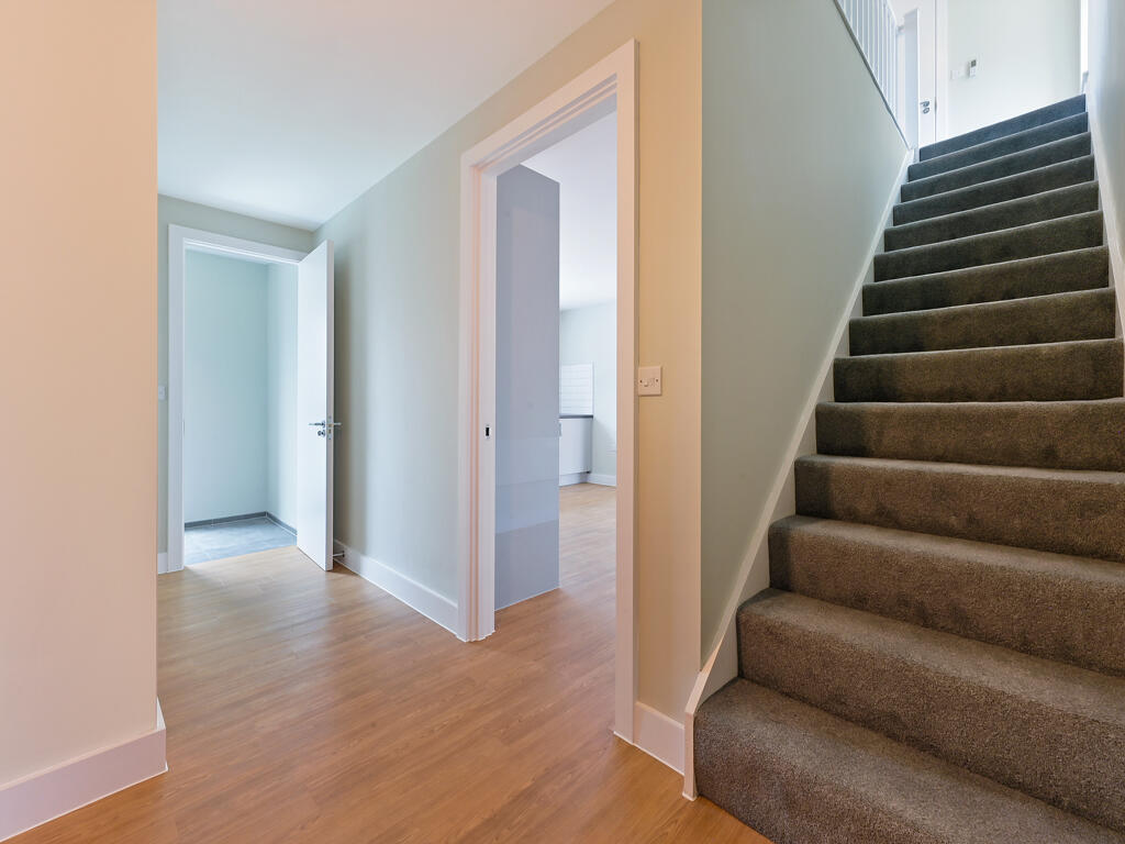 Apartment in Reading - View 3