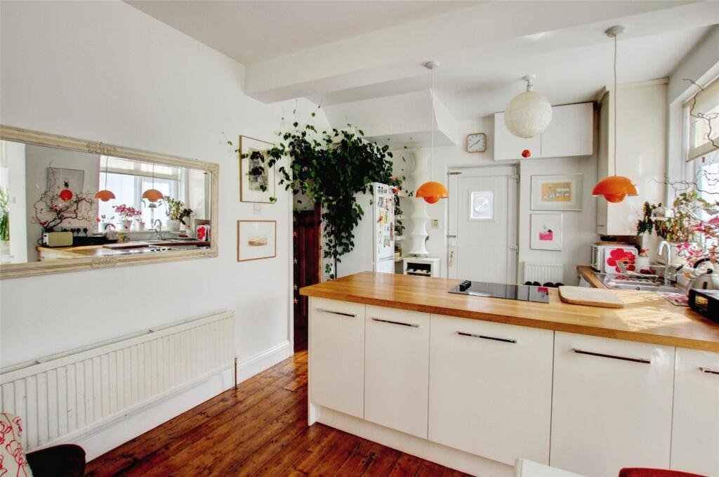 House in Durham - View 4