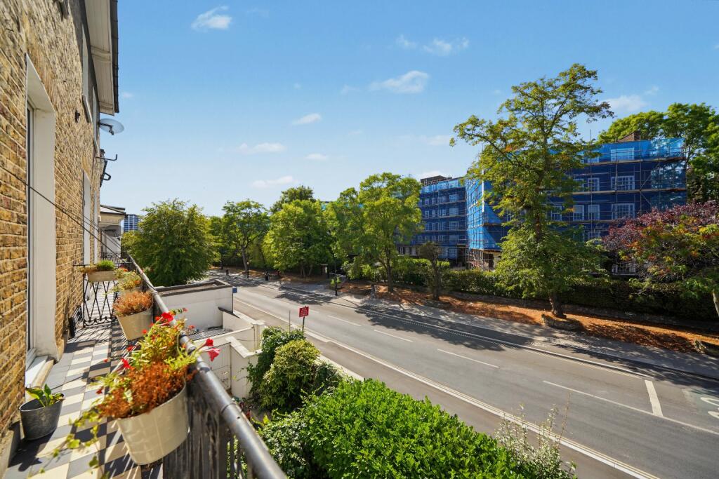 Apartment in London - View 3