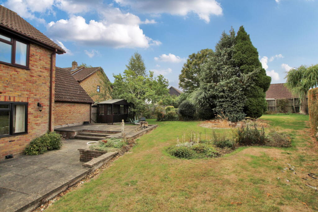 Brookside, Renhold, Bedford, MK41 0JL photo 2