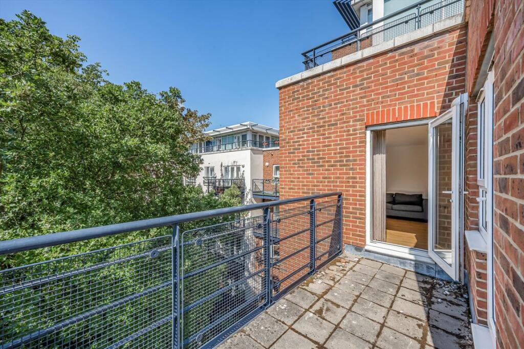 Property photo 8