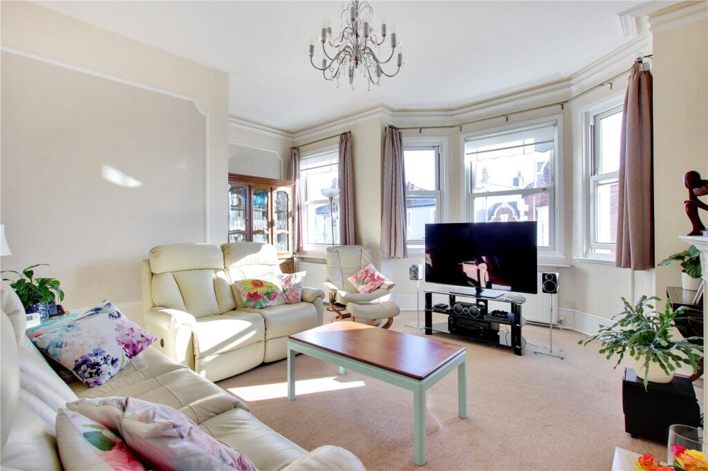 House in Tonbridge - View 2