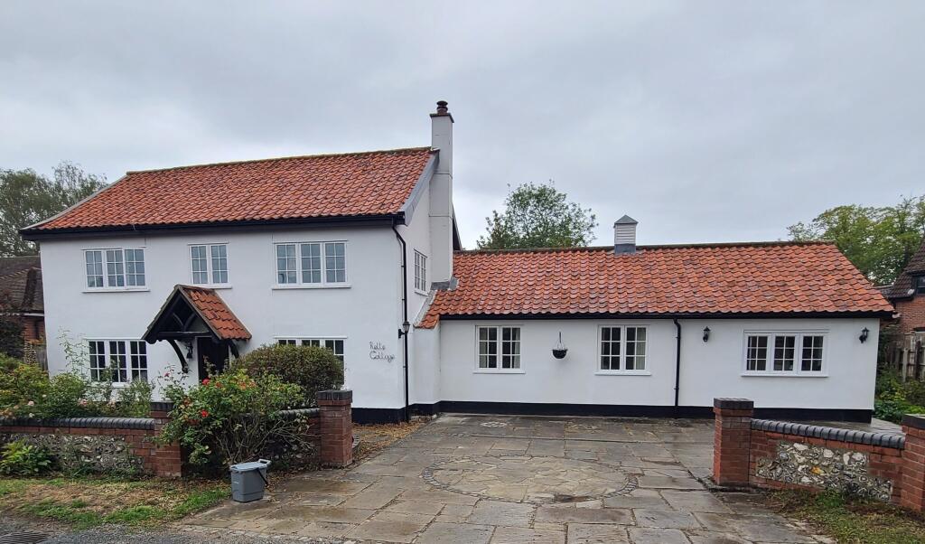 Main image of property: Ketts Cottage, Queens Street, Spooner Row, Norfolk
