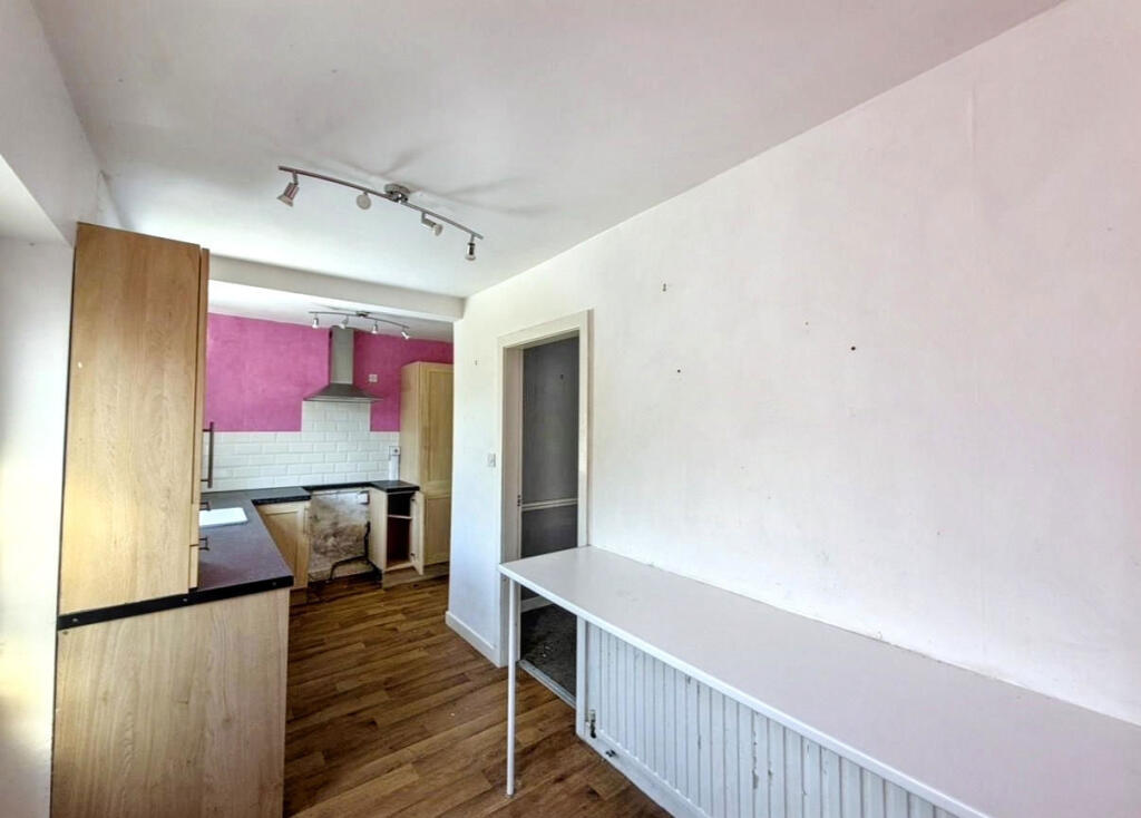 House in Bridlington, Old Town - More