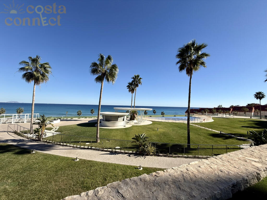 Main image of property: Valencia, Alicante, Alicante