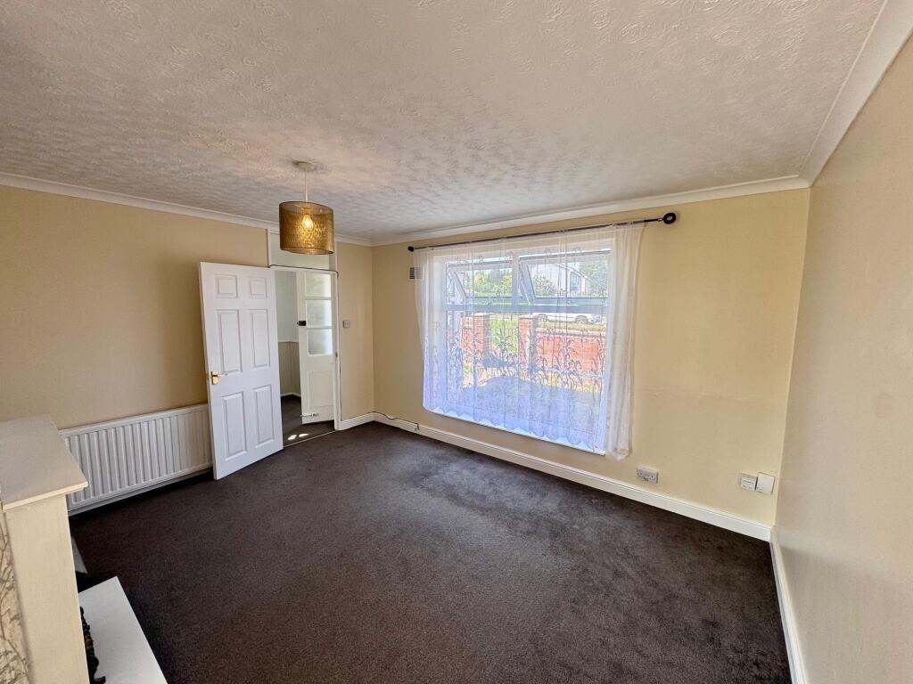 House in Nottingham, Bilborough - View 4