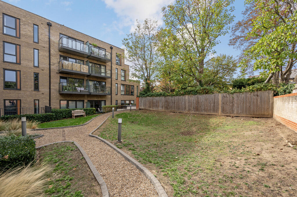 Property photo 8
