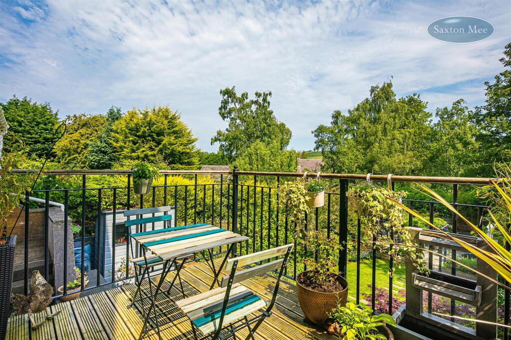 House in Sheffield, Royd, Stocksbridge - View 3