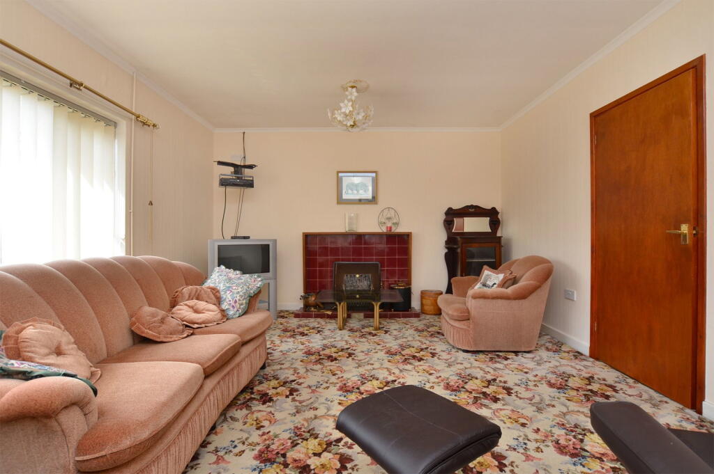 Gayton Road, Ashwicken photo 2