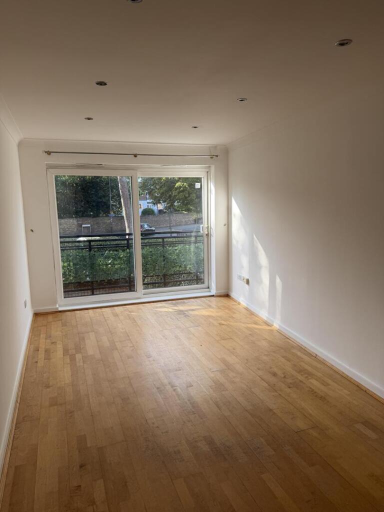 Apartment in London, Southfields - View 5