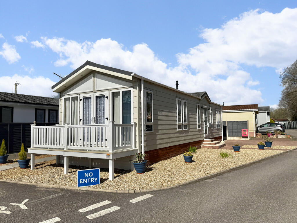 Main image of property: Hillbury Park, Hillbury Road, Alderholt, Fordingbridge, SP6