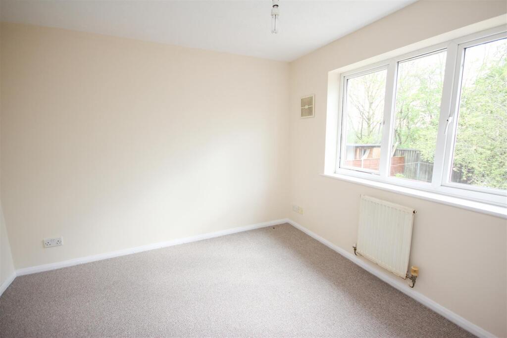 House in Wellingborough - View 5