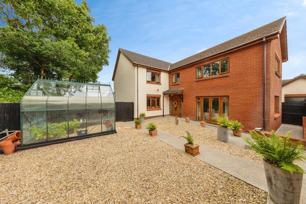 Main image of property: Clos Nathaniel, St. Clears, Carmarthen, Carmarthenshire, SA33