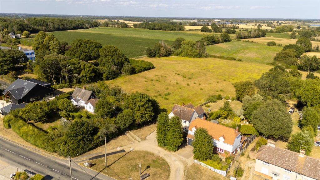 House in Colchester, Layer Breton - View 2