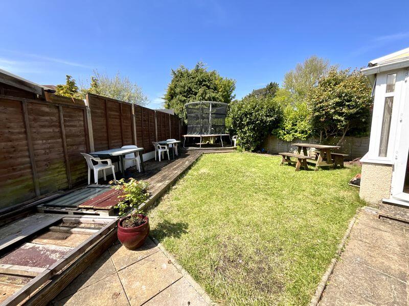 House in Holdenhurst, Pokesdown, Bournemouth - View 3