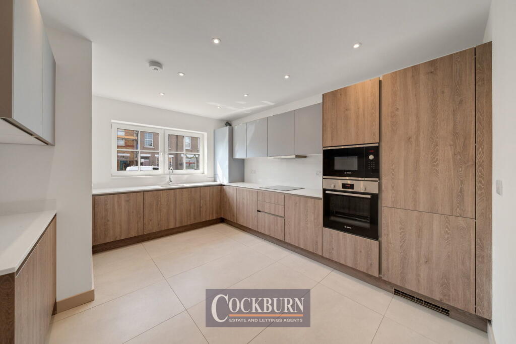 House in London, South End, New Eltham - View 4