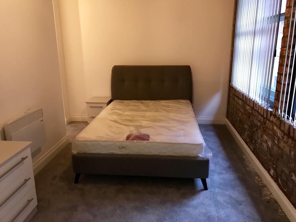 Apartment in Manchester, Civic Quarter, City Centre - More