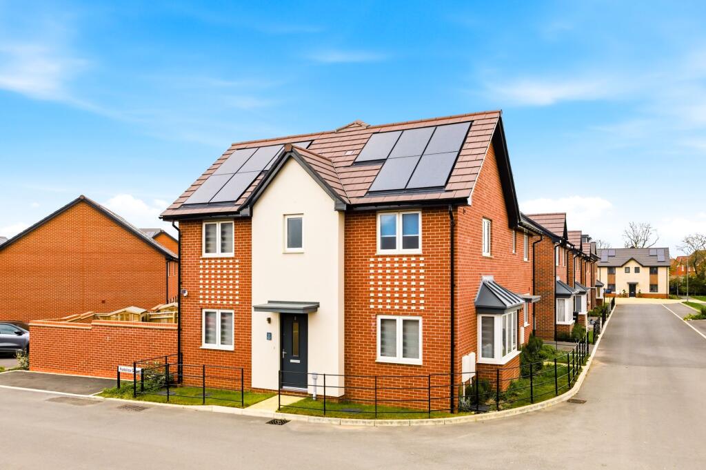 Main image of property: Podolica Grove, Whitehouse, MK8