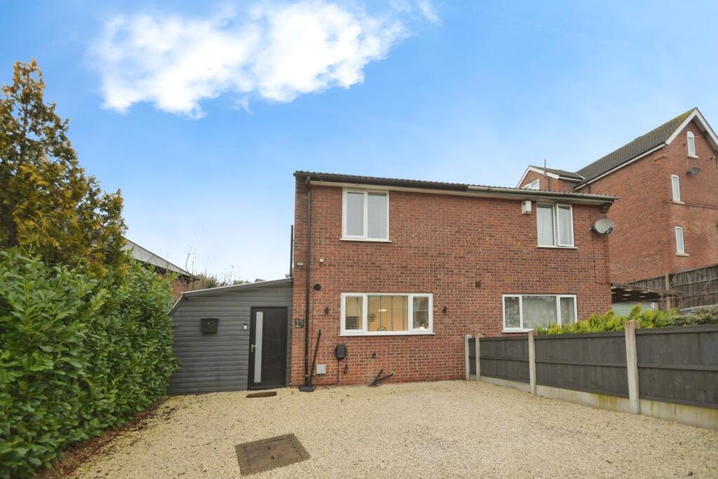 Main image of property: Valley Crescent, Chesterfield, Derbyshire, S41
