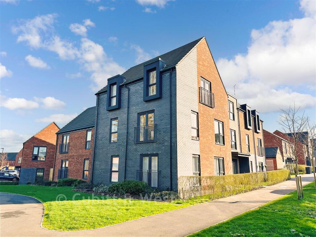 Apartment in Mid Sussex, Slaugham - View 2