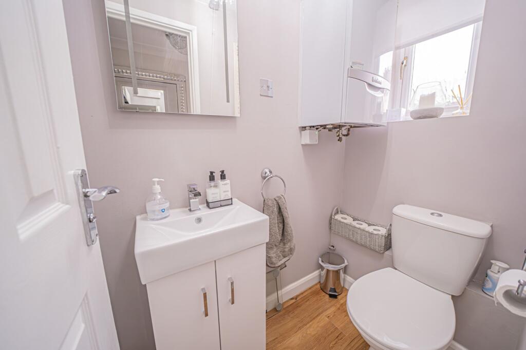 Additional image 16 of Oakhall Drive, Dorridge, B93