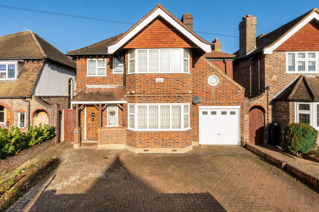 Main image of property: Branksome Way, New Malden, KT3