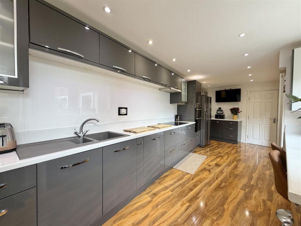 Hadzor Road, Oldbury photo 5
