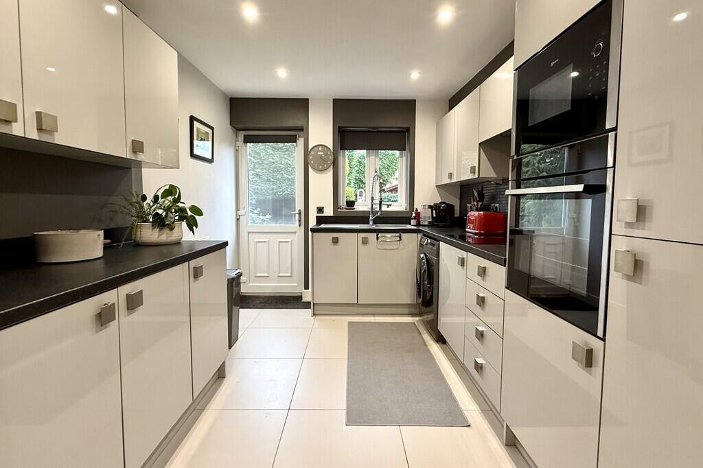 House in Gosport, Hampshire - View 4