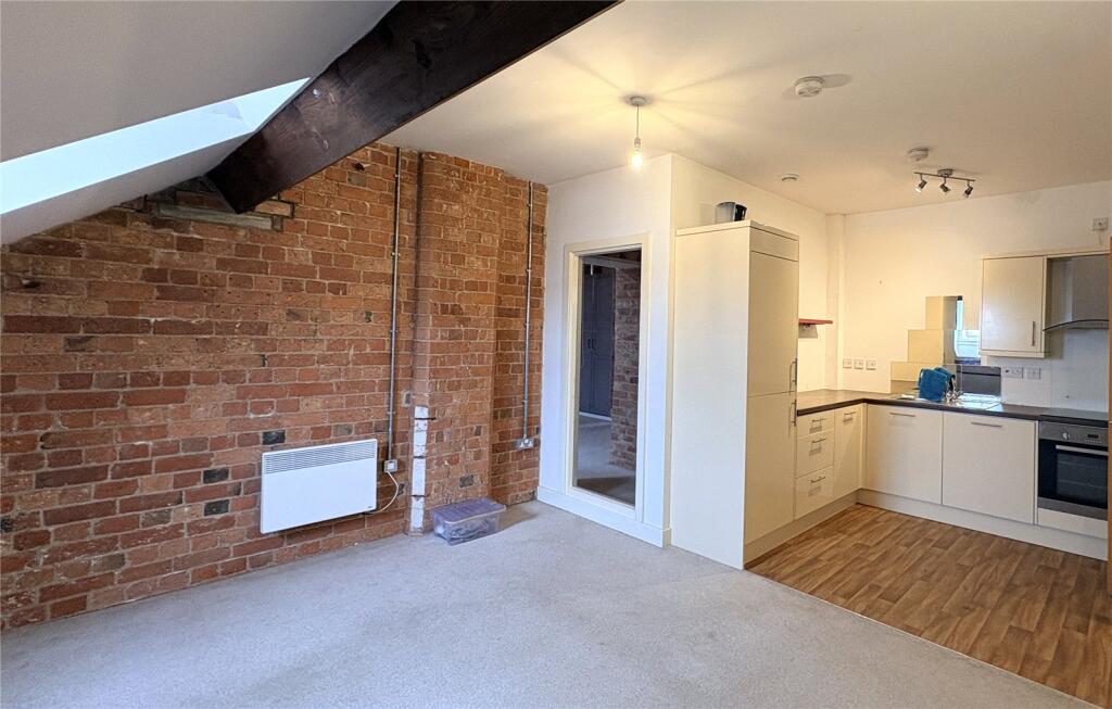 Apartment in Newark and Sherwood, Newark - View 4