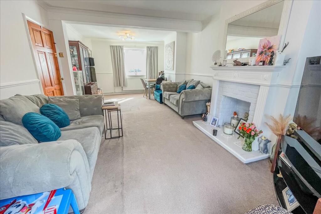 House in Twickenham - View 5