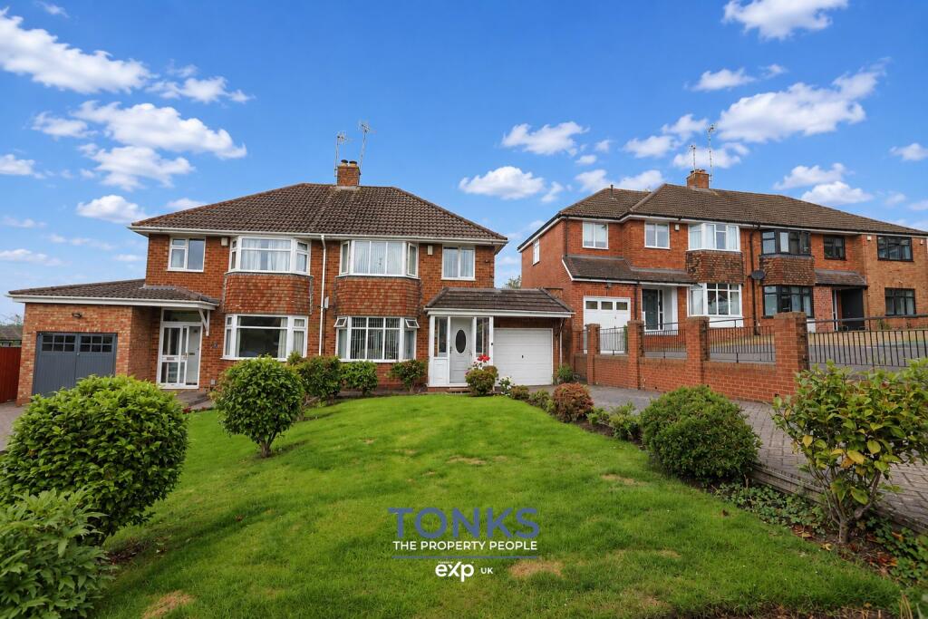 Lavinia Road, Halesowen, B62 0BA, Halesowen