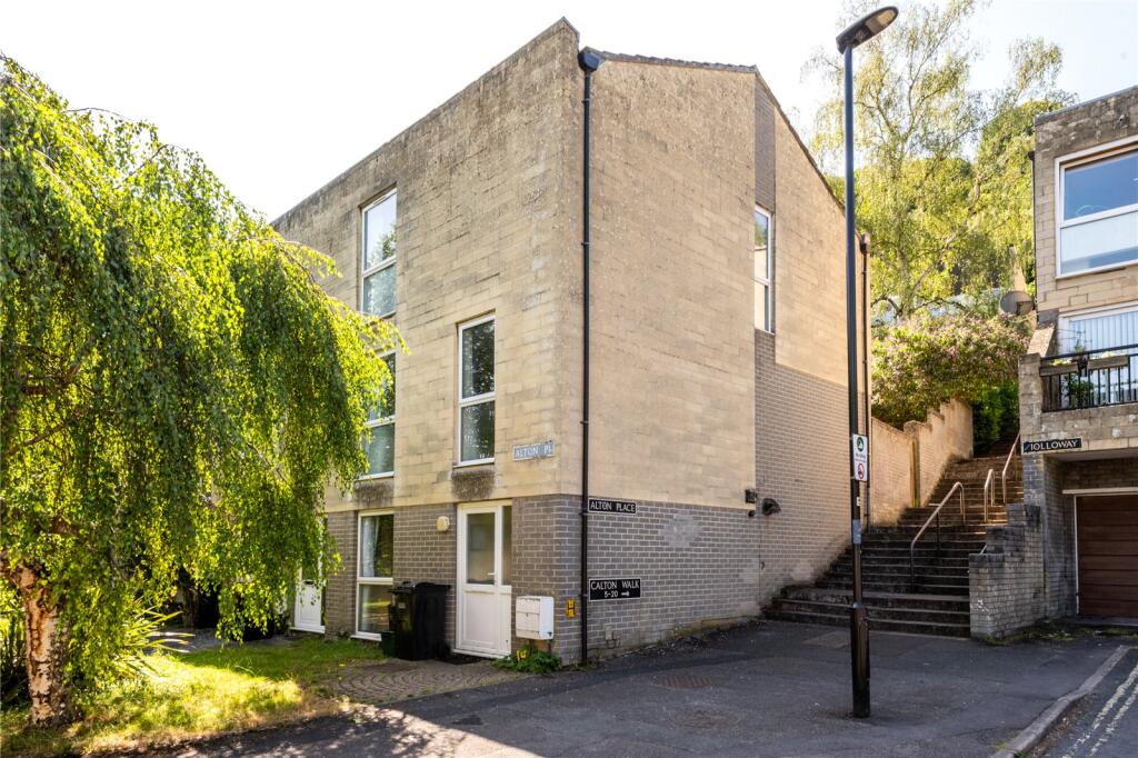 Main image of property: Holloway