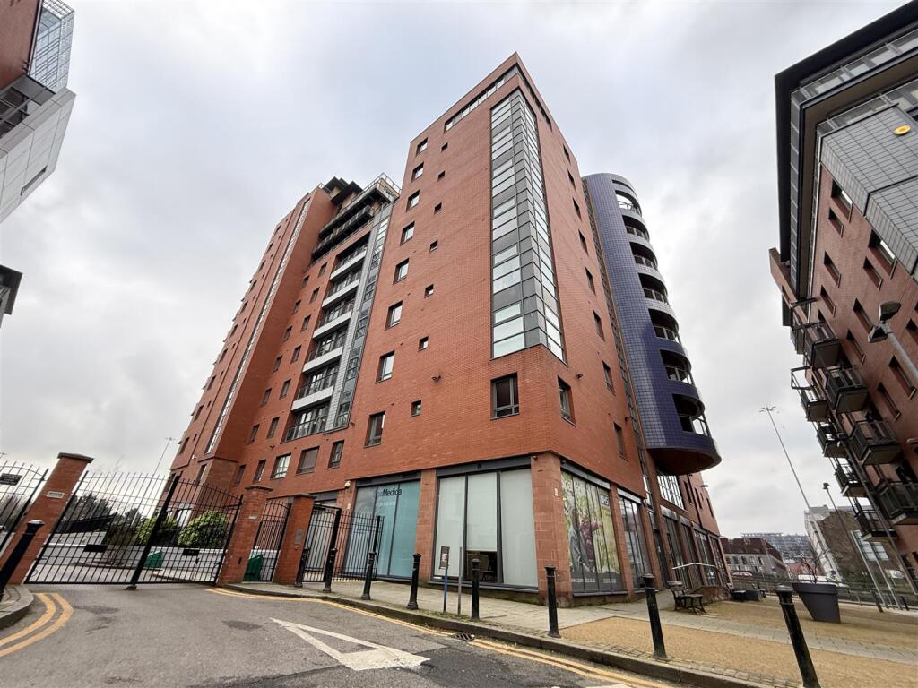 Main image of property: City Gate II, 3 Blantyre Street Castlefield, Manchester
