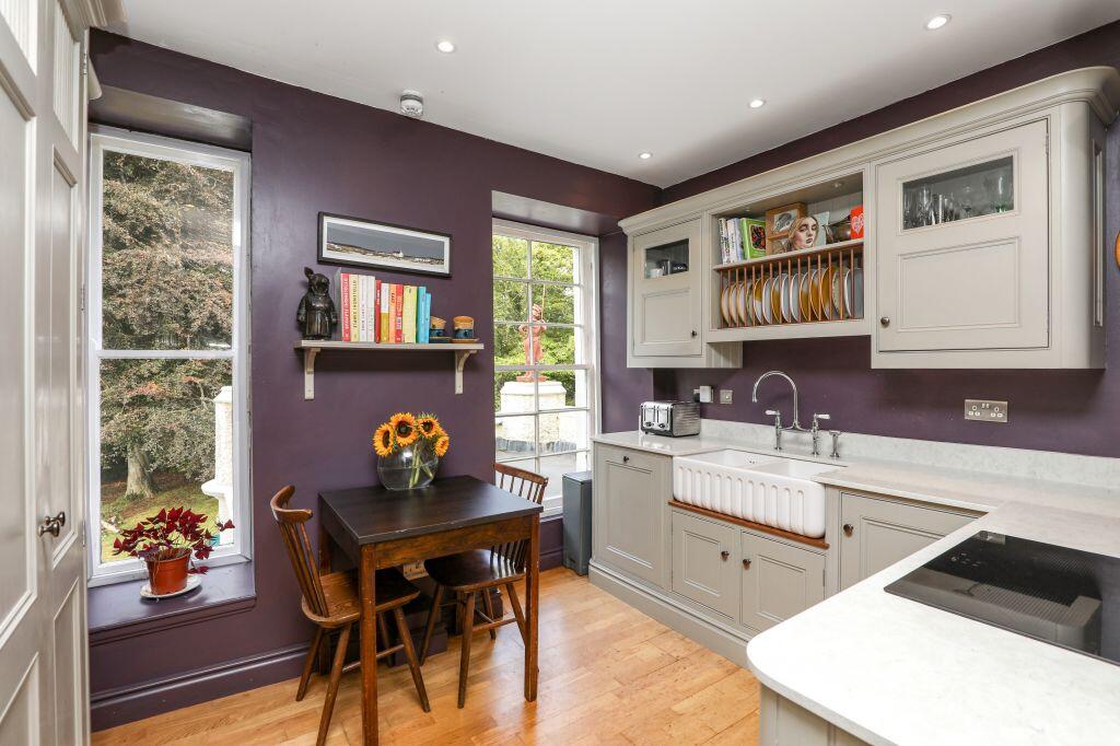 Apartment in Galashiels - More